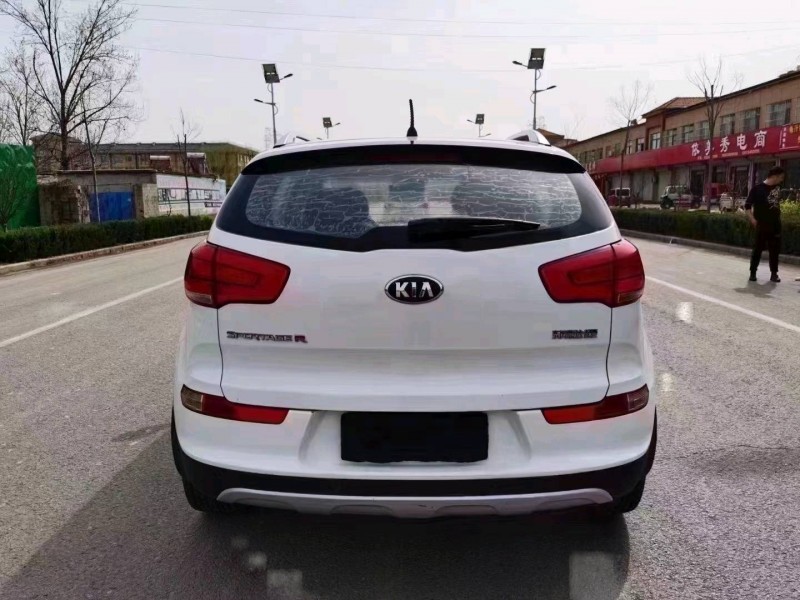 北京15年起亚智跑2