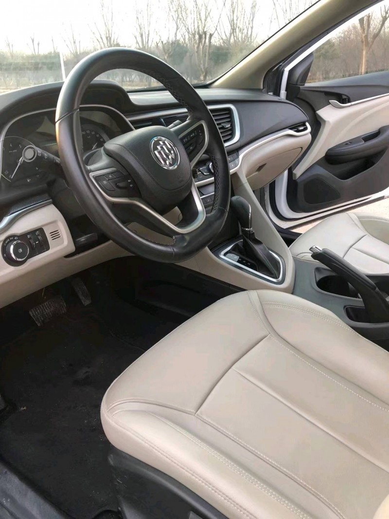 北京20年别克英朗GT5