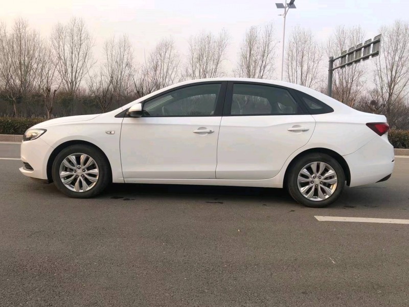 北京20年别克英朗GT3