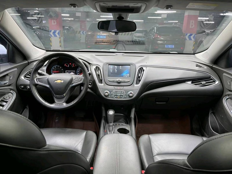 成都16年雪佛兰迈锐宝5