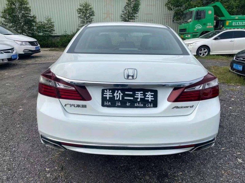 广州18年本田雅阁5