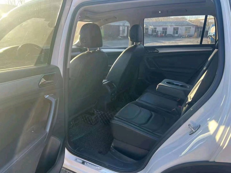 保定17年大众途观L6