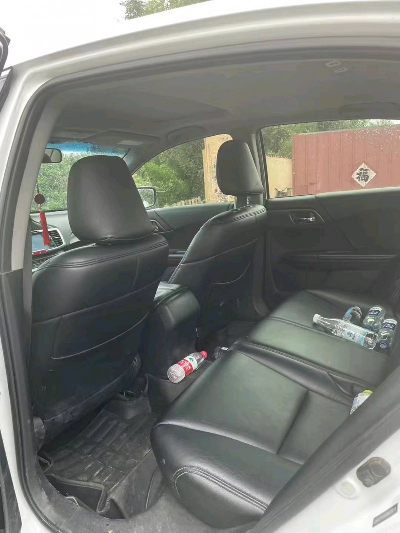 北京14年本田雅阁6