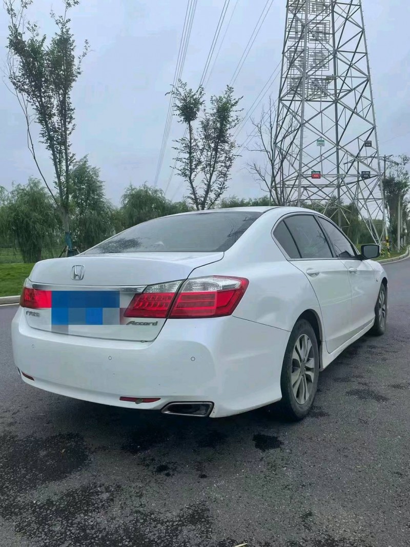 北京14年本田雅阁8