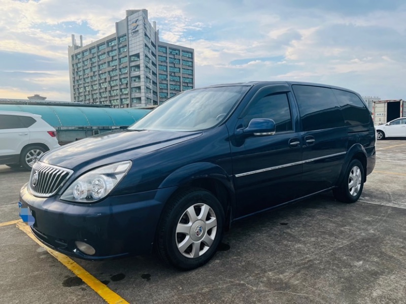 东莞07年别克GL86