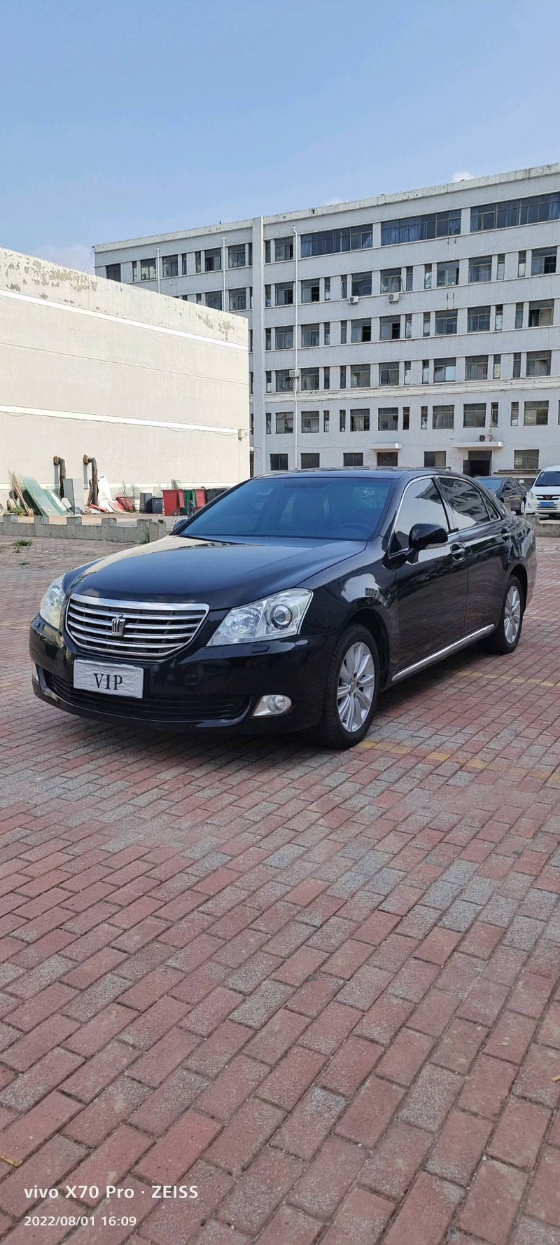 邯郸11年丰田皇冠2