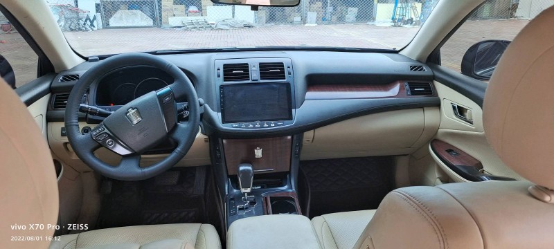 邯郸11年丰田皇冠4