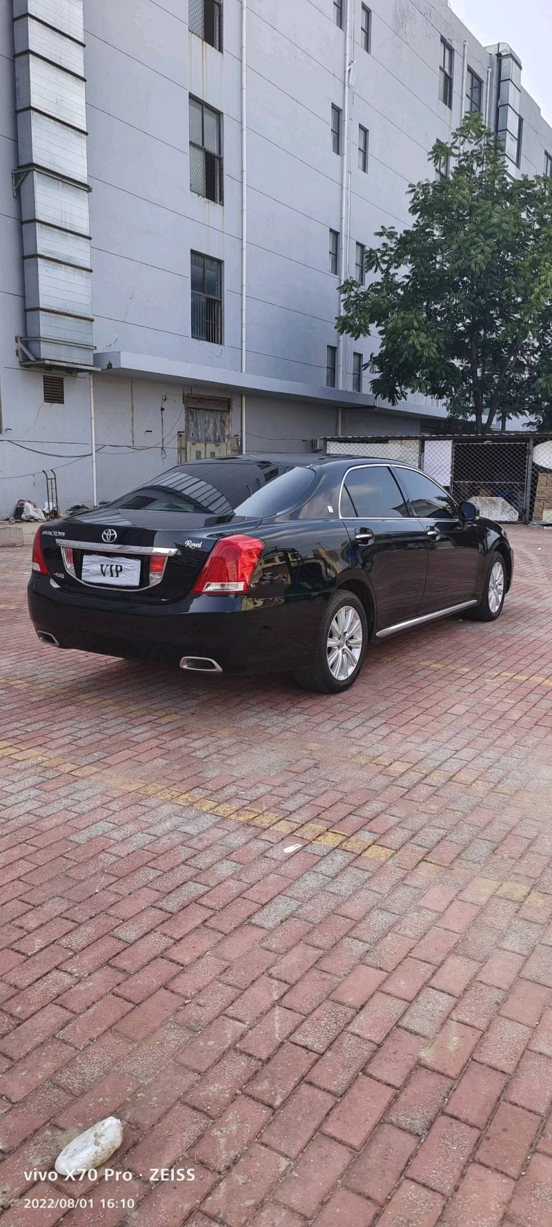 邯郸11年丰田皇冠9