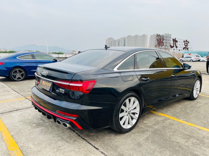 东莞21年奥迪A6L1