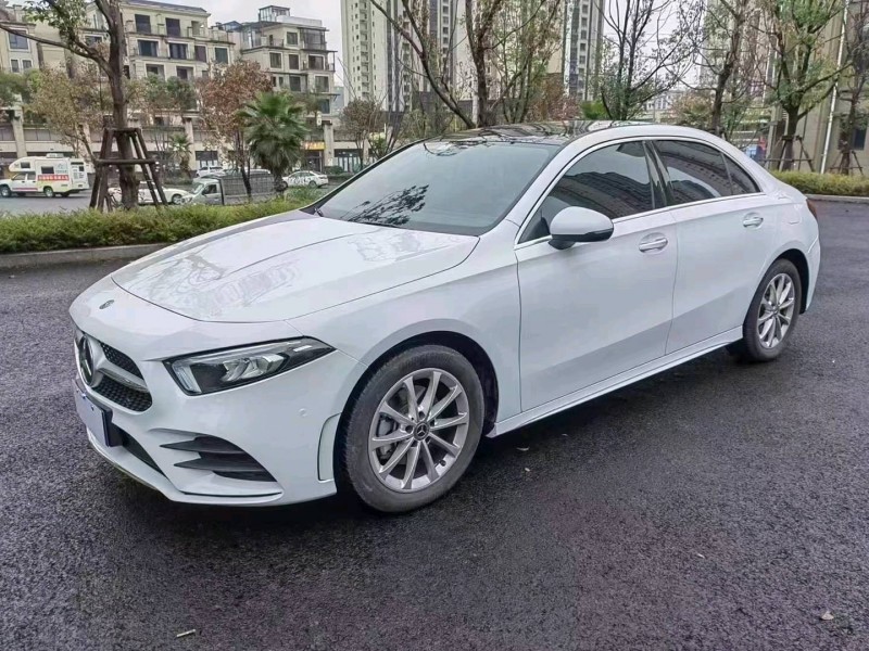 重庆20年奔驰A2