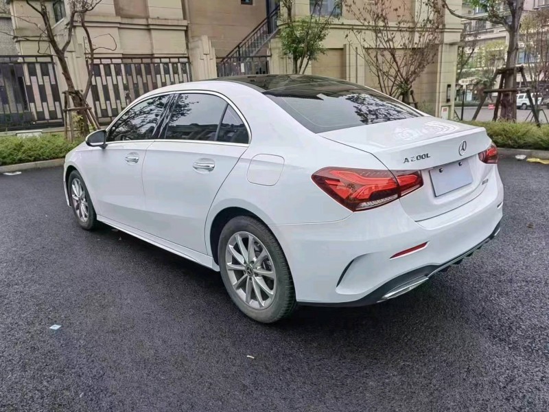 重庆20年奔驰A4