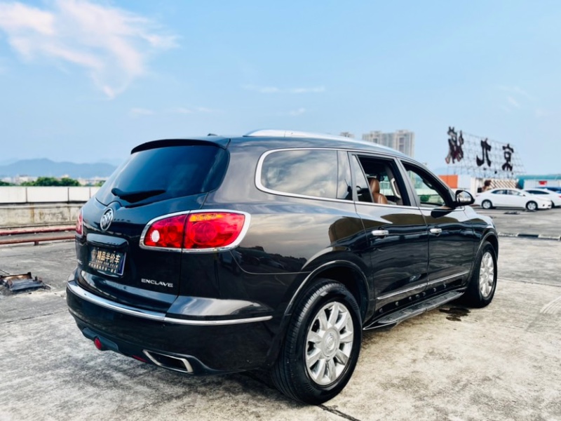 东莞15年别克昂科雷3