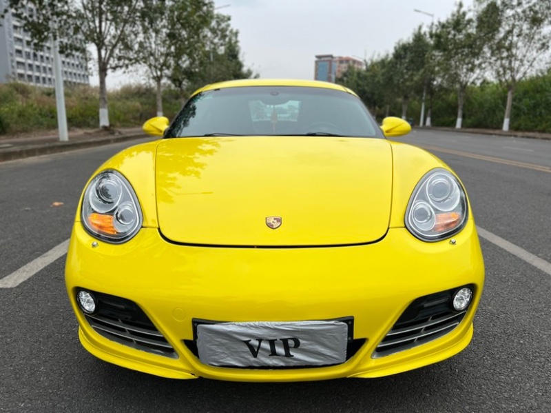 东莞12年保时捷卡曼5