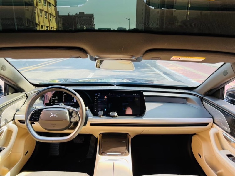 廣州21年小鵬汽車p73