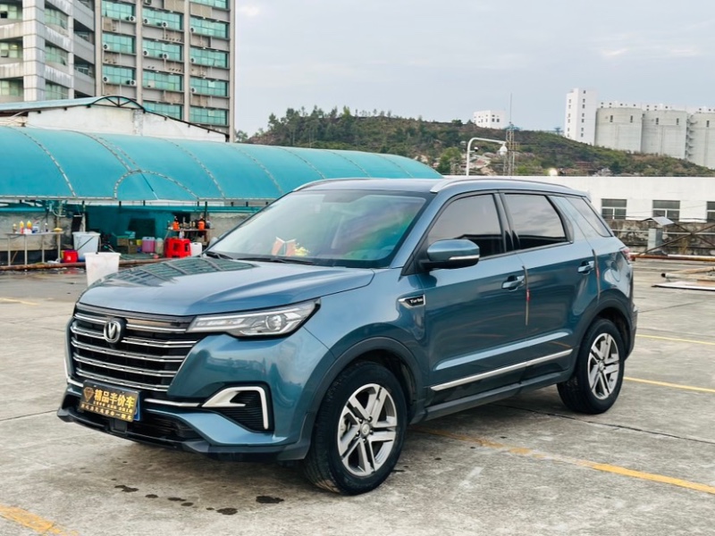 東莞20年長安汽車CS5