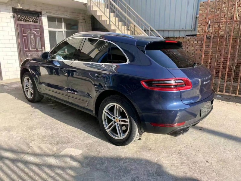 天水14年保時捷Macan9
