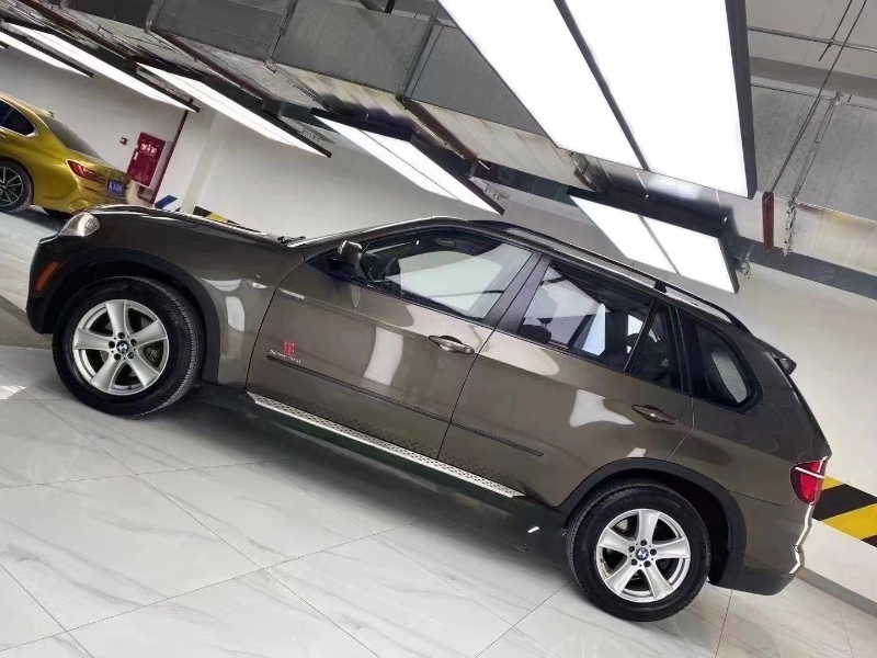 成都12年宝马X55