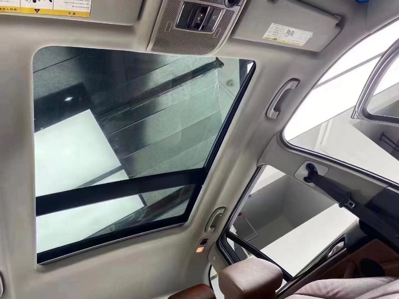 成都12年宝马X58