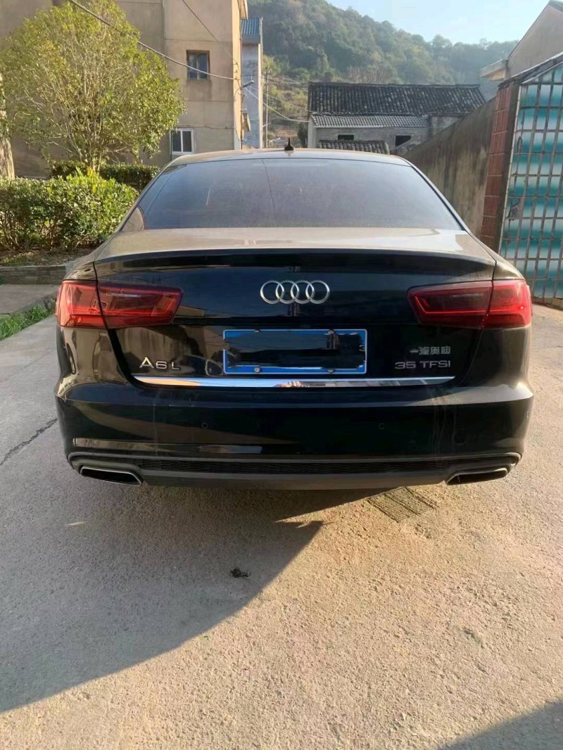 嘉兴18年奥迪A6L2