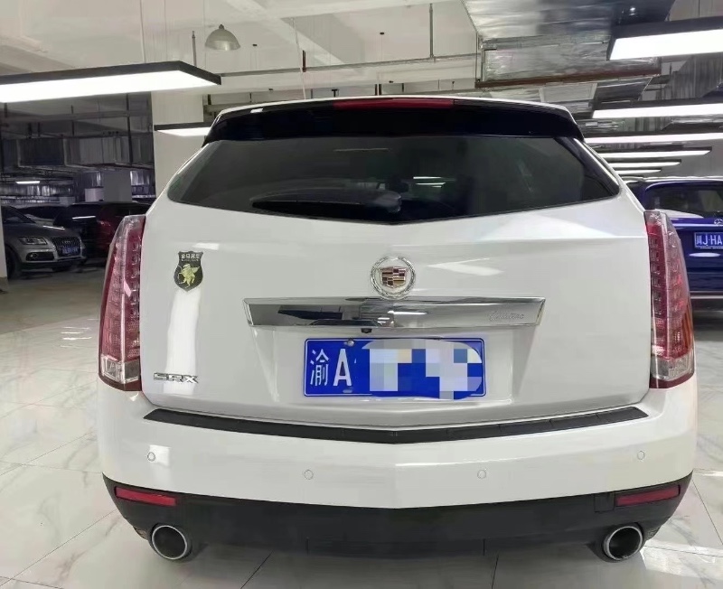 成都16年凯迪拉克SRX2
