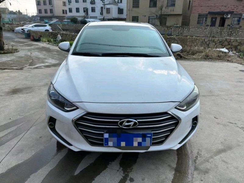 嘉兴16年现代领动1