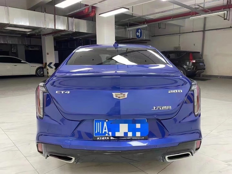 成都20年凯迪拉克CT42