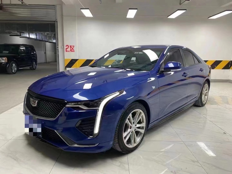 成都20年凯迪拉克CT44