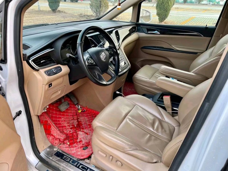 枣庄19年别克GL88