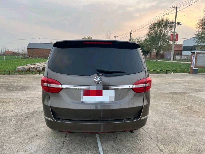 徐州18年别克GL89