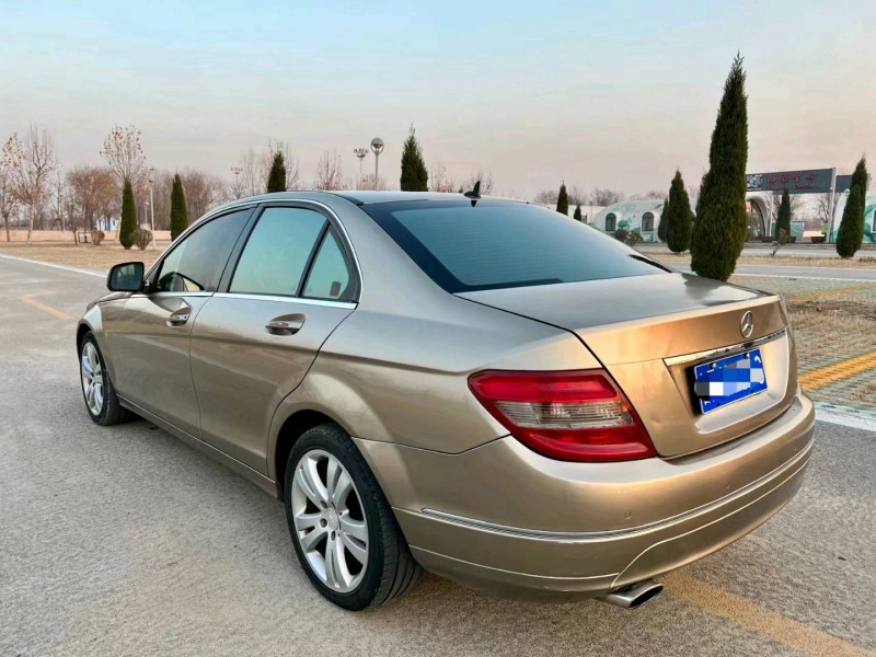 东营10年奔驰C4