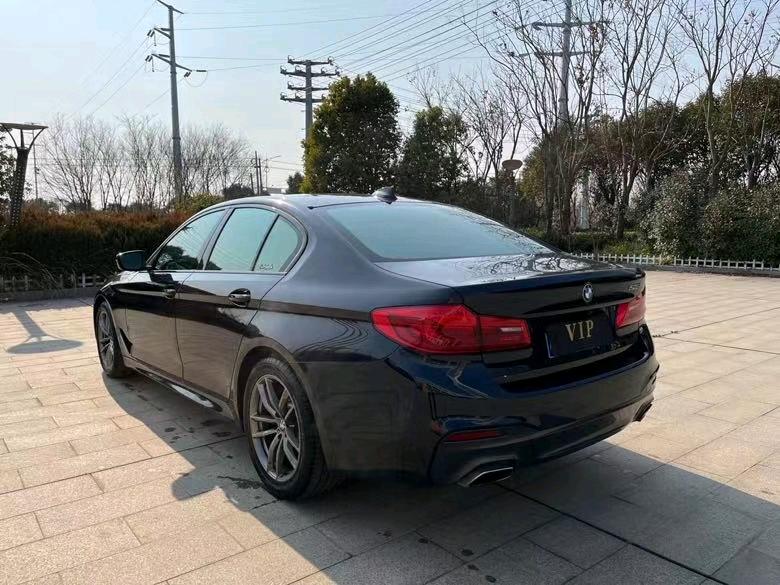 盐城18年宝马5系9