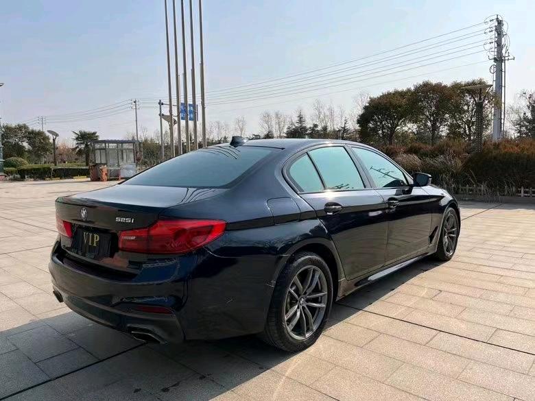 盐城18年宝马5系8