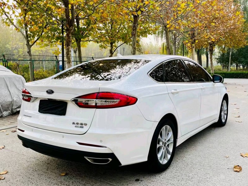 聊城21年福特蒙迪欧2