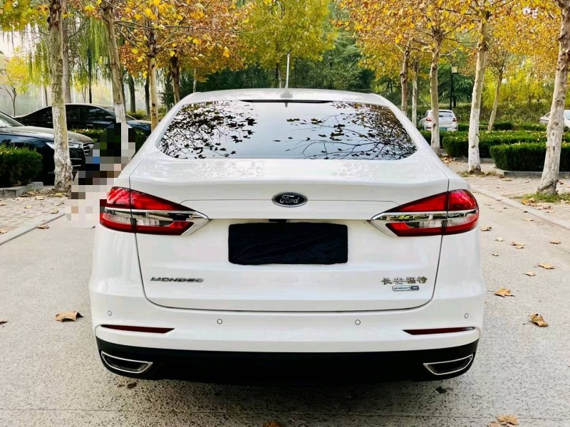 聊城21年福特蒙迪欧1