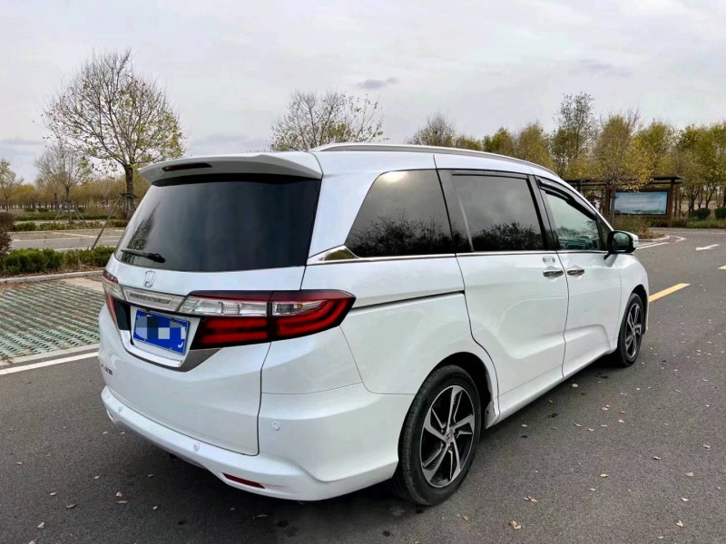 东营19年本田奥德赛5