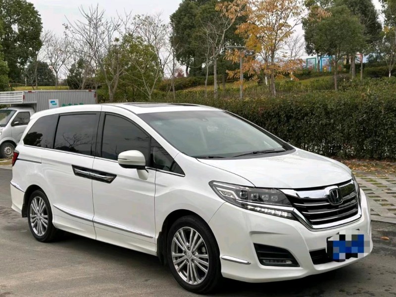 嘉兴18年本田艾力绅4