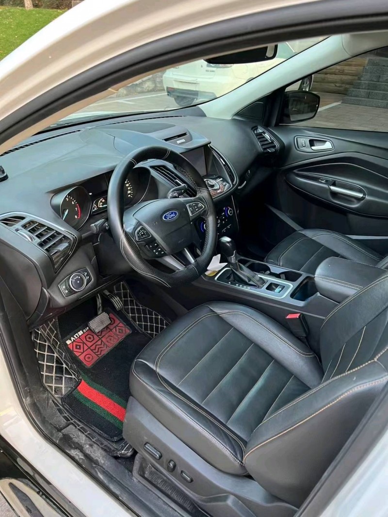 邢台17年福特翼虎5