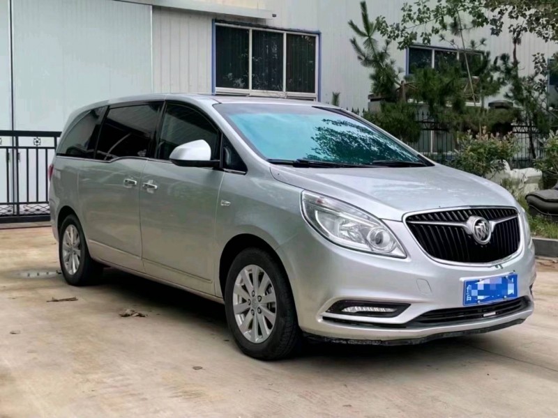 青岛17年别克GL84