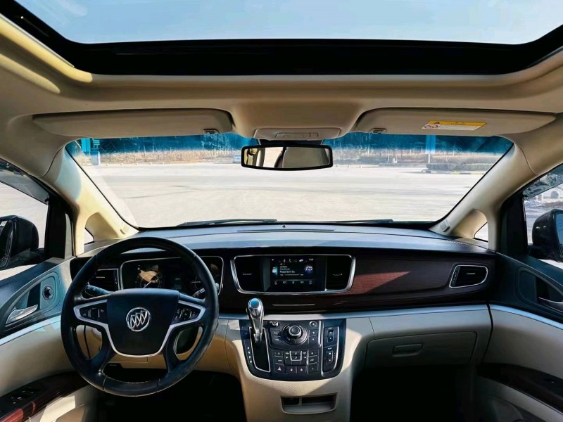 沈阳17年别克GL84