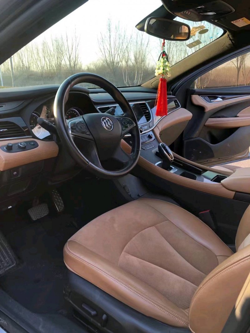 北京17年别克君越3