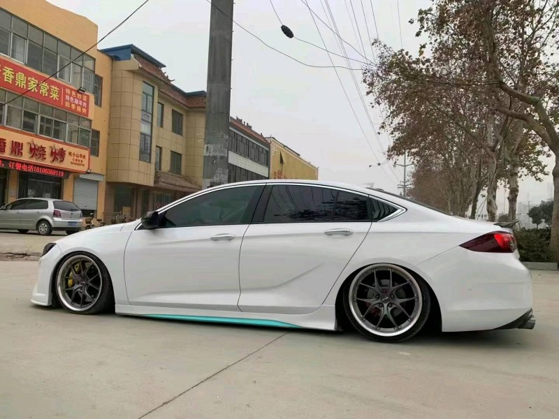 枣庄17年别克君威6