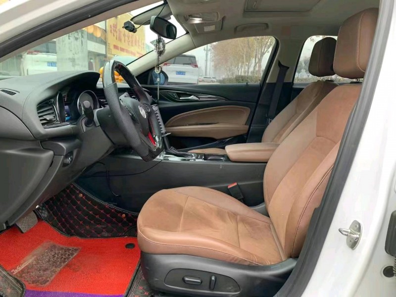 枣庄17年别克君威3