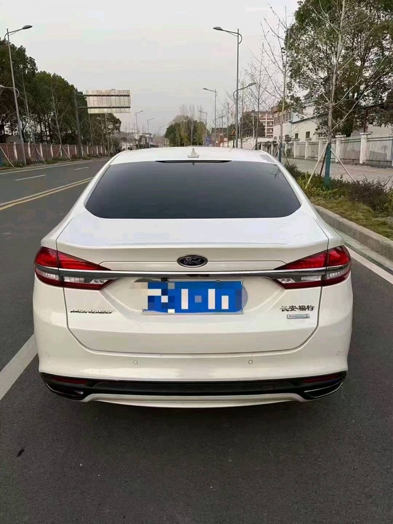 宜昌17年福特蒙迪欧4