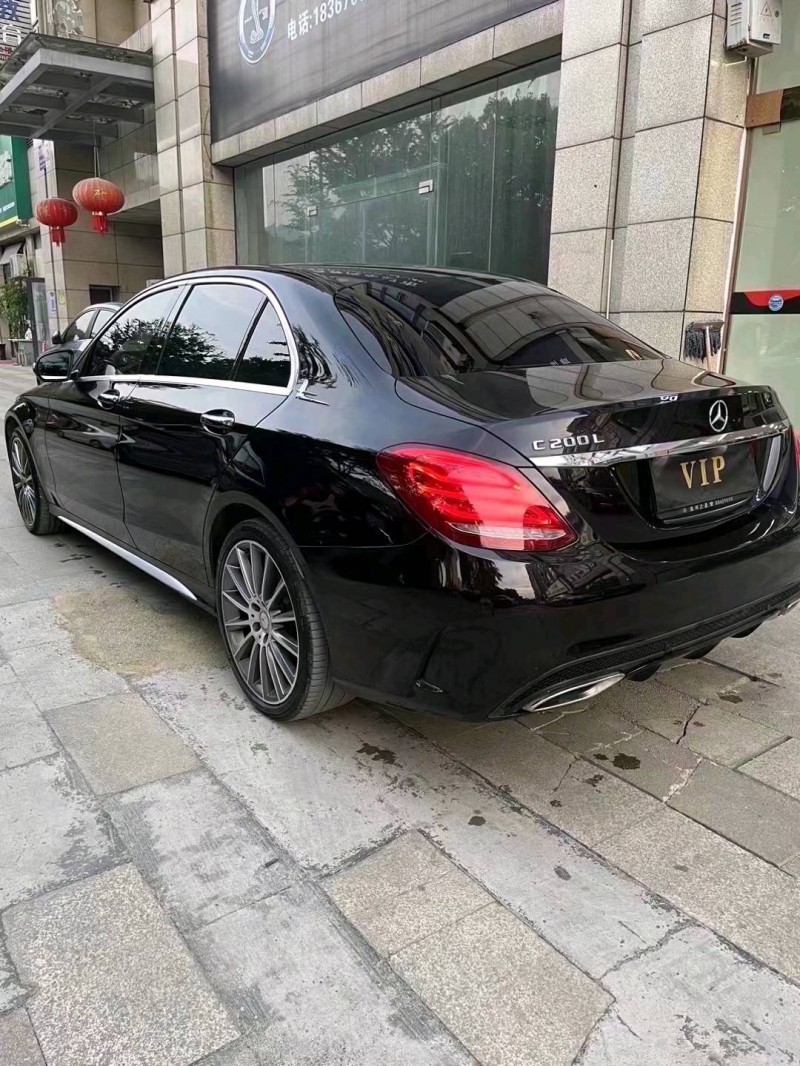 嘉兴18年奔驰C8