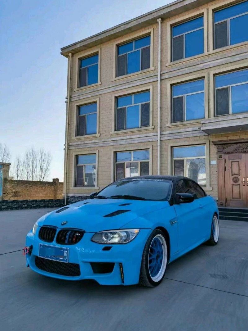 保定11年宝马3系3