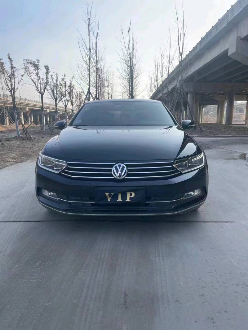 东营17年大众迈腾9