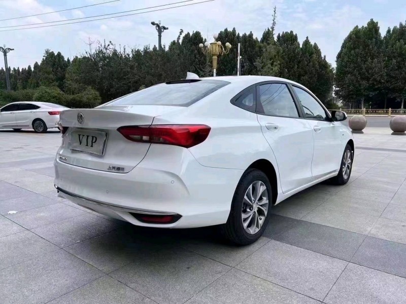 东营22年别克威朗5