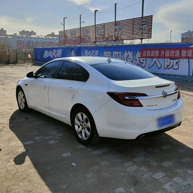 聊城16年别克君威5