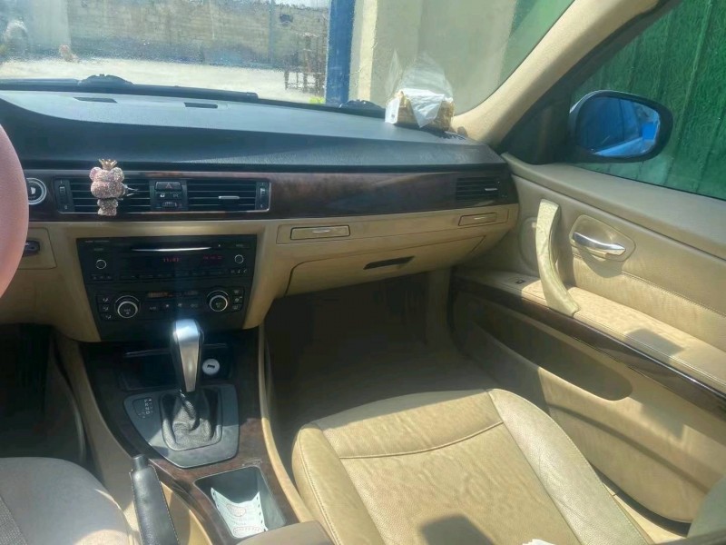 济南09年宝马3系6