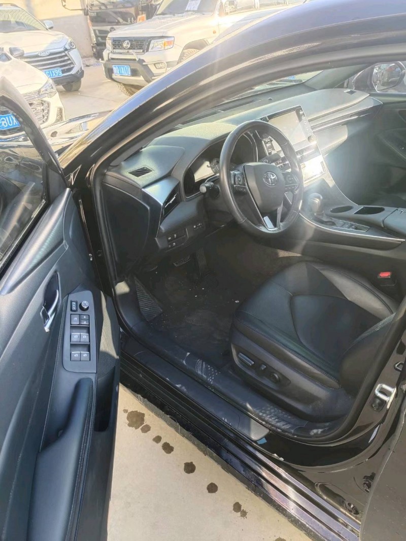 保定19年丰田亚洲龙4